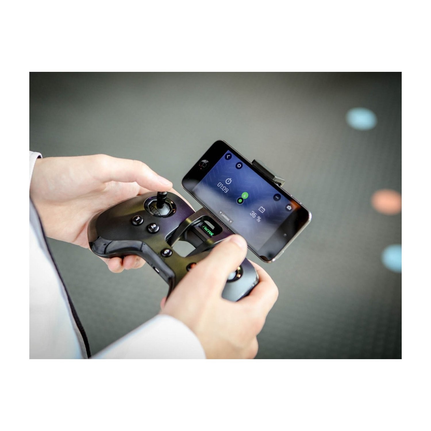 Parrot Flypad Drone Controller 3520410039362 | Drones Direct