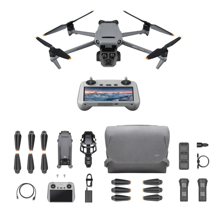 DJI Mavic 3 Pro RC with DJI Mavic 3 Fly More Kit