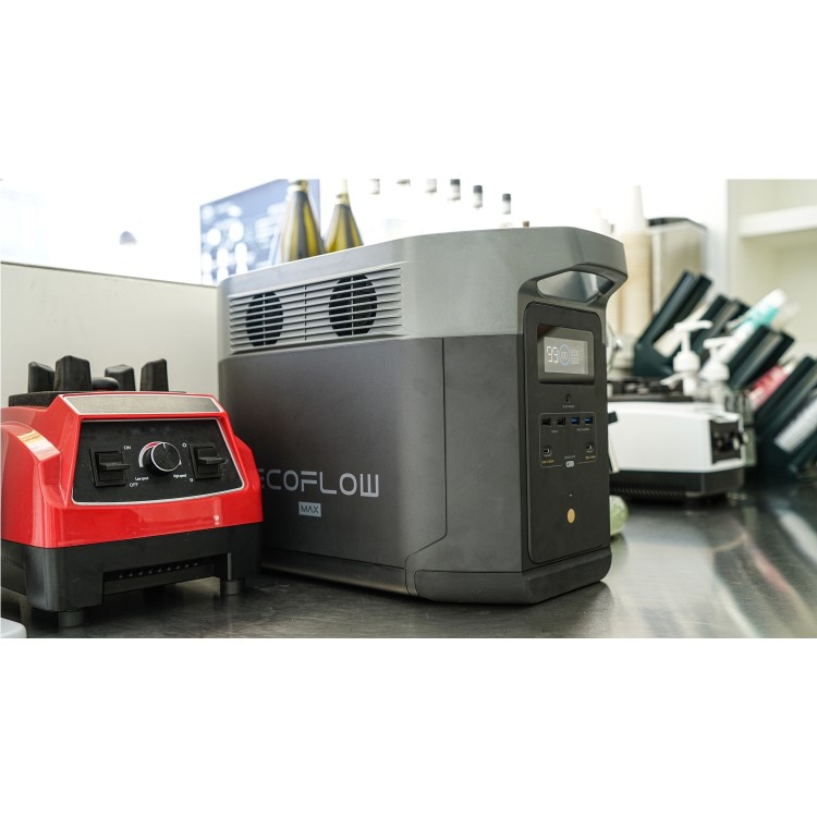EcoFlow Delta Max Power Station 1600Wh Portable Power Bank with EcoFlow 160W Portable Solar Panel