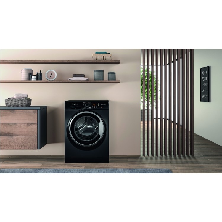 Refurbished Hotpoint NSWM963CBSUKN Freestanding 9KG 1600 SpinWashing Machine