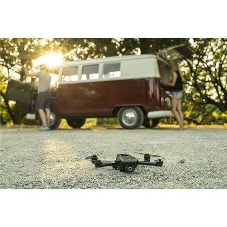 Yuneec Mantis Q Drone with Controller